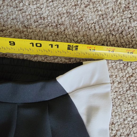 H&M Black Legging with White Side Stripes Size 8 - Picture 5 of 8